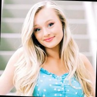 Ella Ruby