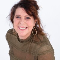 Jacqui Van Kemenade