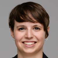 Justine Hölzer