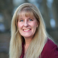Suzanne McArdle