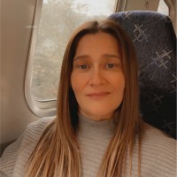 Louise Laurie