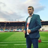 Эдуард Петров