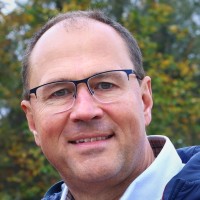 Dr. Frank Spiegel