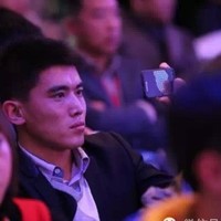刘世龙