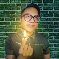 Cornelius (Neale) Petilla