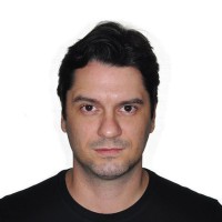 Vitor Aguinaga de Moraes