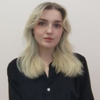 Alona Zhuravlova