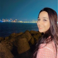 Zoya Khan