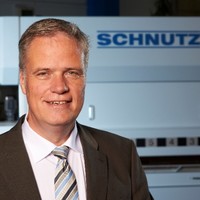 Dr.-Ing. Lutz Henrich