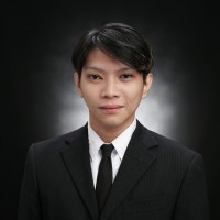 Eric Simon Larios