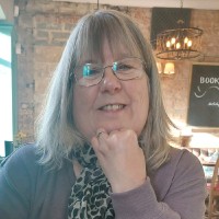 Dawn Bowra