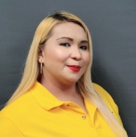 Aileen Magora (Pretty)