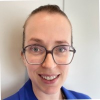 Kelly Van Hecke (Zij/Haar)