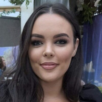 Bronwyn Davis