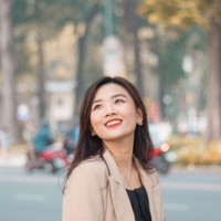 Alice Tống