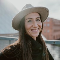 Laura Anderson
