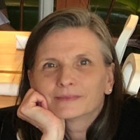 Mary Heuges
