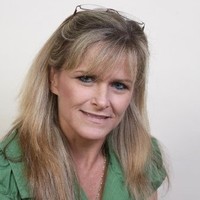 Lynda Becker