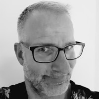 Martin H. Van Riesen (Webshop Ambassador)