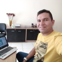 Charles Oliveira