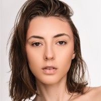 Lindsey Waggoner