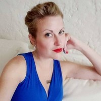 Nicole Peairs, Mba