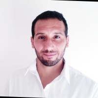 Mauro Cruz
