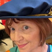 Dr Angela Tait
