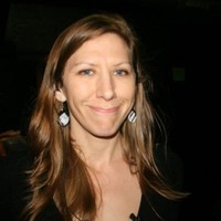 Laura Lowe