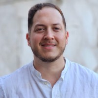 Luis Arcia