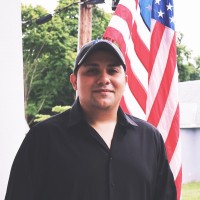 Walter Lazaro