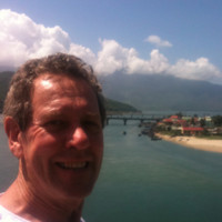 Kevin MACDONALD