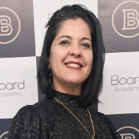 Elisangela Almeida