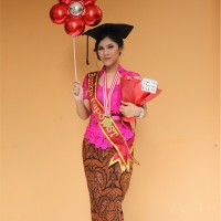 BUNGA LARASHATI SUCI