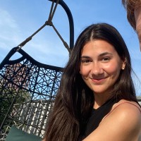 Emmy Van Arent