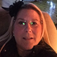 Shelly Stagon