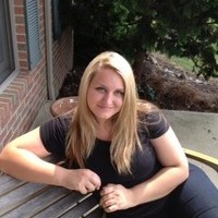Noelle Squire