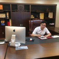 丁鹤柏