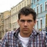 Александр Деревянко