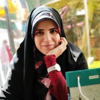 Mona Shahamat Naderi