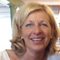 Nadine Van Loo