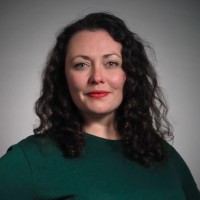 Jennifer Stuttle