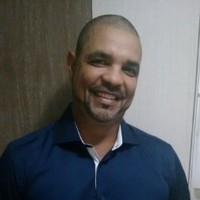 Tony César