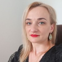 Camelia Manescu