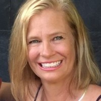 Julie Holec