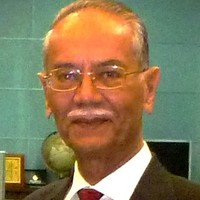 Dr. William Millns