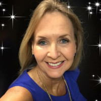 Renee Lowe
