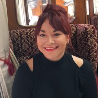 Kerry Earnshaw