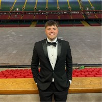 Tom Crompton