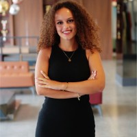 Ece Özer
